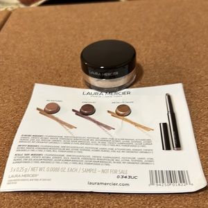 NWT Laura Mercier Translucent pwdr  5 gr.  $12